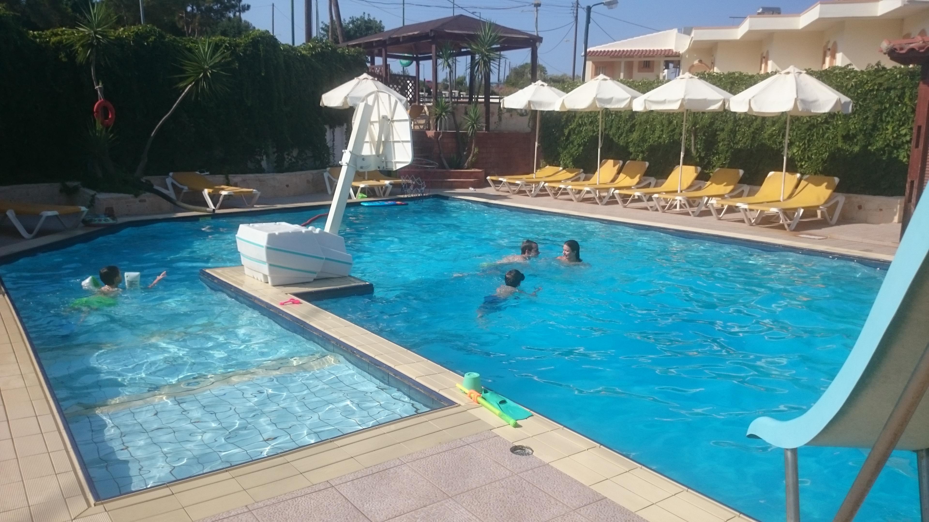 Amazones Villas Apartments Херсонісос Екстер'єр фото